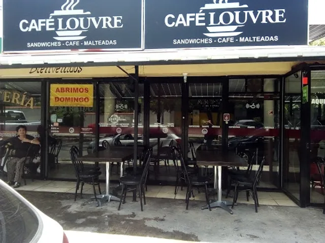Café Louvre