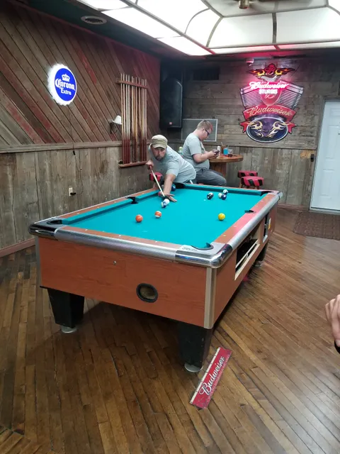 Shamrock Bar & Lounge