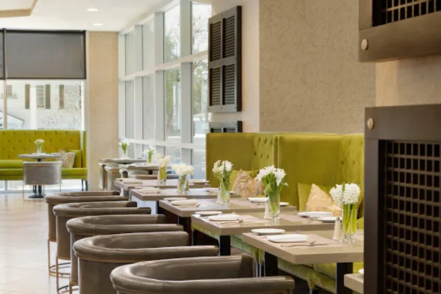 The Bistro at Embassy Suites