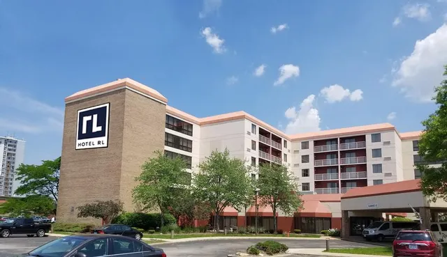 Hotel RL Cleveland Airport West by Sonesta