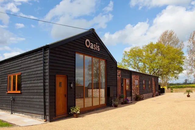 Oasis Barn [NOW CLOSED]
