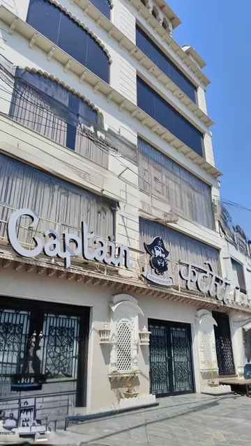 Captain Katora at Kabir Nagar, Durgapuri