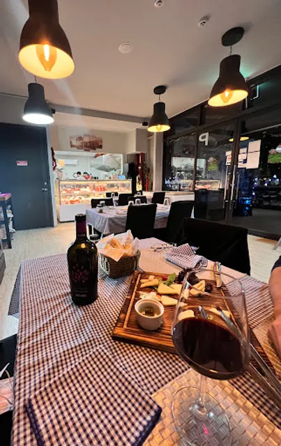 Bistecca Grill & Garden by Meat Store