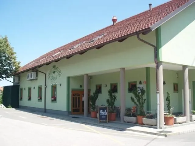 Motel & gostilna Divjak Marjetka Rožič s.p.