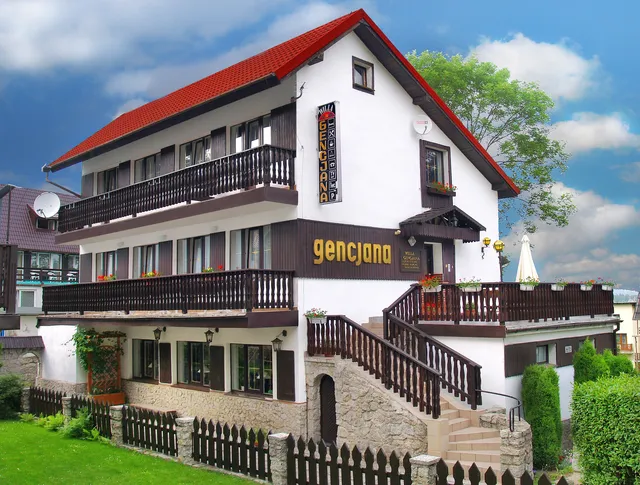 Willa Gencjana pokoje gościnne