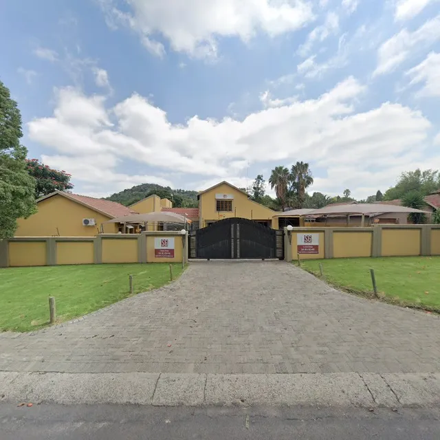 Safari Gardens Guesthouse