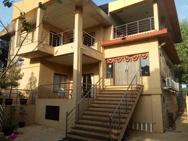 Visava Hill View Hotel