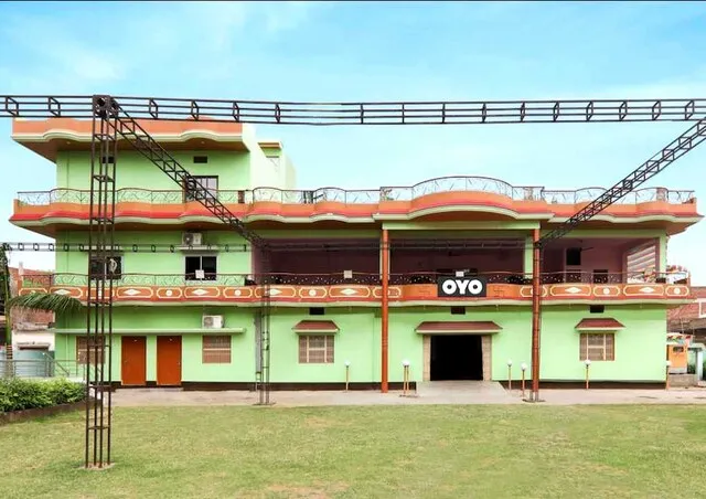 Hotel O Ramnagar Varanarasi