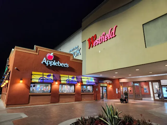 Applebee's Grill + Bar