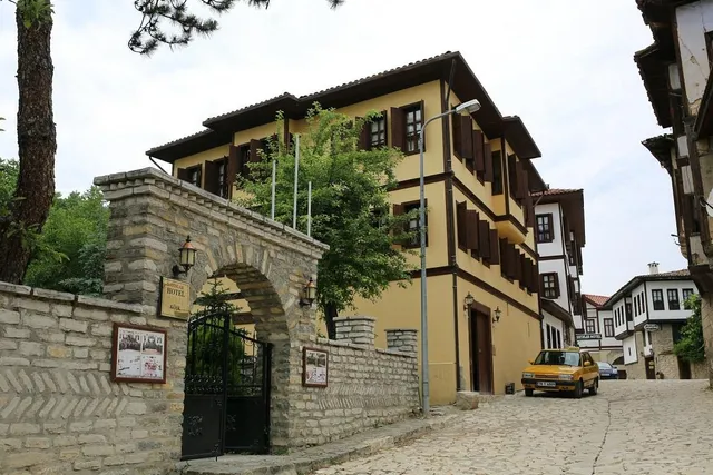 SARI KONAK Garden Otel Safranbolu