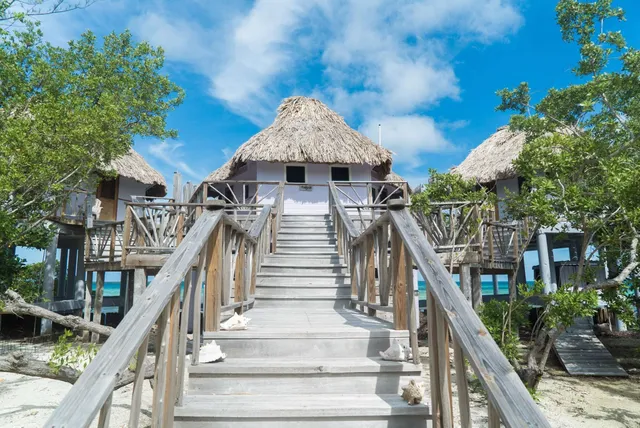 Thatch Caye Resort, a Muy'Ono Resort