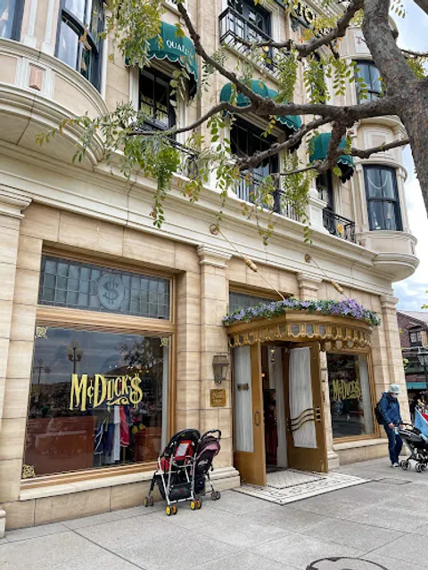 McDuck's Department Store