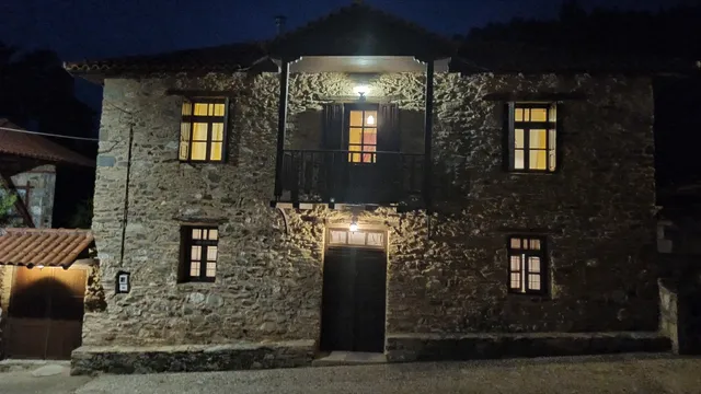 Lithia's Stonehouse "Το πέτρινο στη Λιθιά - Καστοριά"