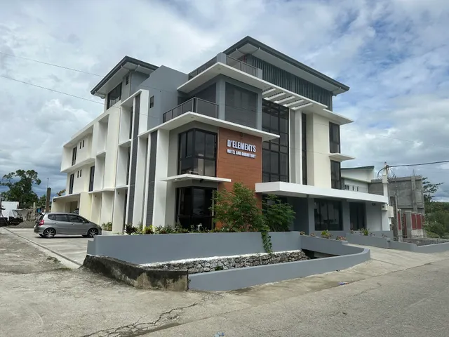 D'ELEMENTS HOTEL AND DORMITORY