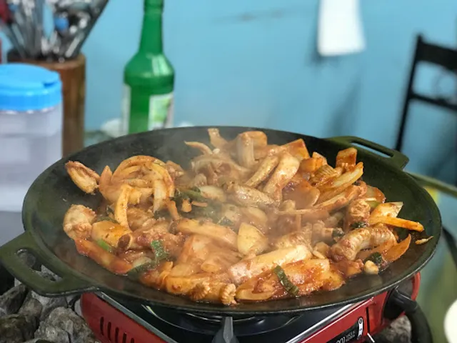 해녀랑맥반석조개구이