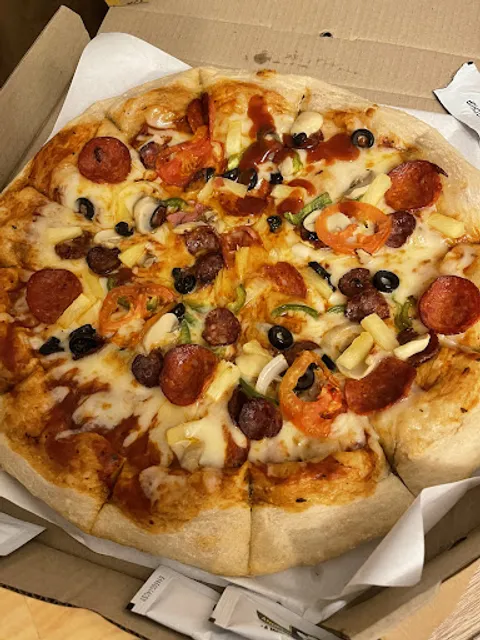 Angel's Pizza - Pasig