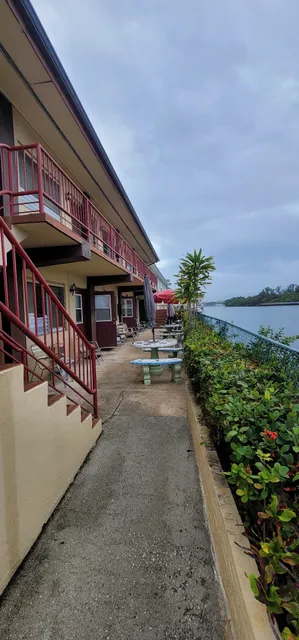 Bimini Motel & Apartments