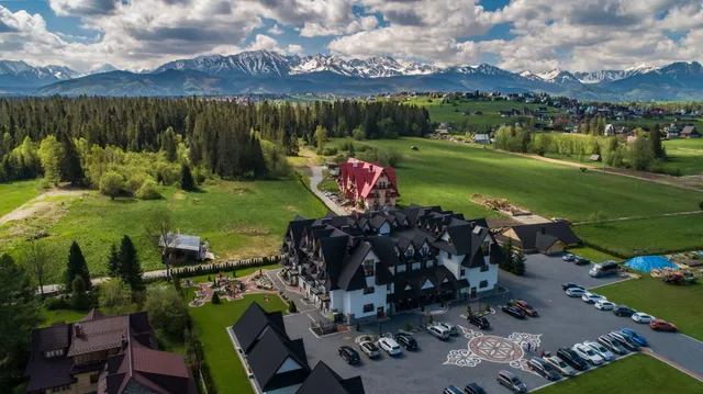 Enjoy Grand Resort &