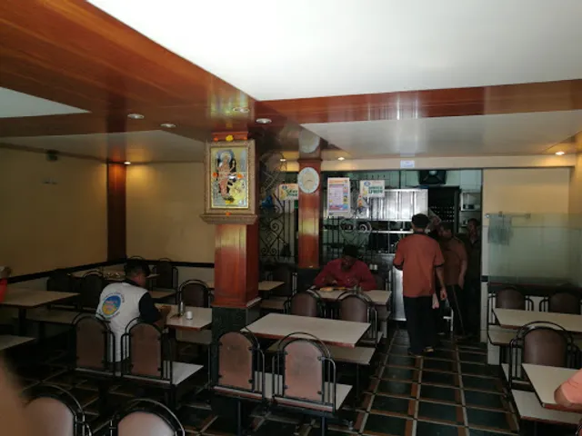 Prabhakar Hindu Hotel