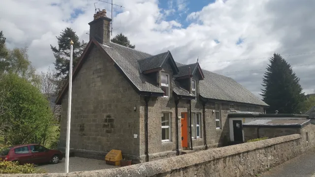 Dalwhinnie Old School Hostel