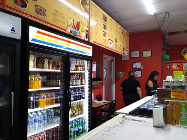 TAQUERIA EL REY / SALON EL KOKOMO