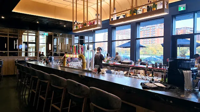 Bâton Rouge Grillhouse & Bar