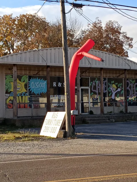 R & S Furniture & Appliance