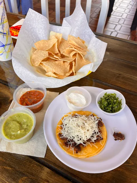 Villa Flores Tacos