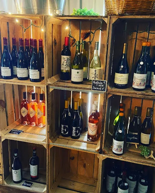 Snallygasters Cafe and Wine Bar