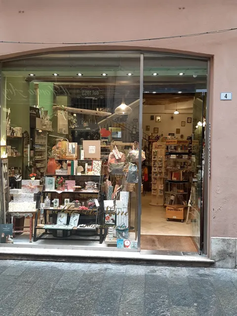 Hicetnunc_nonsolocarta Ravenna