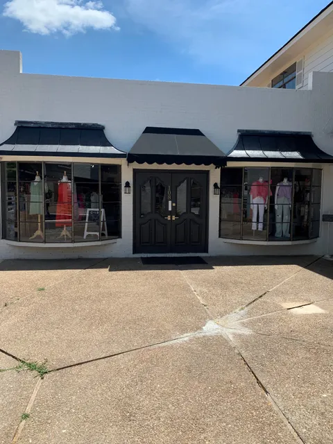 The Beach Look Boutique