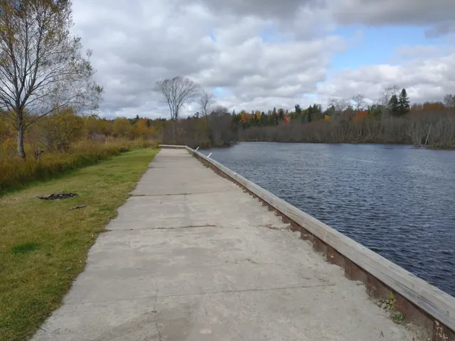 Carp River Fishing Pier