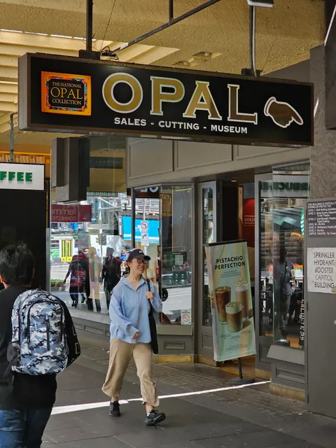 The National Opal Collection