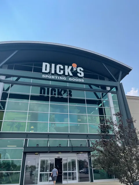 DICK'S Sporting Goods