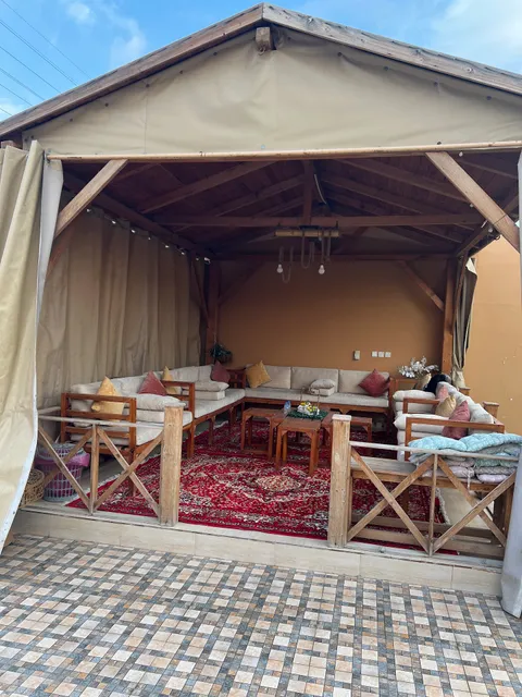 الكوخ الهادئ