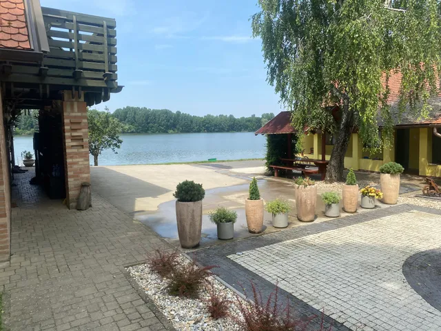 Togazda-Safari Hunting Lodge