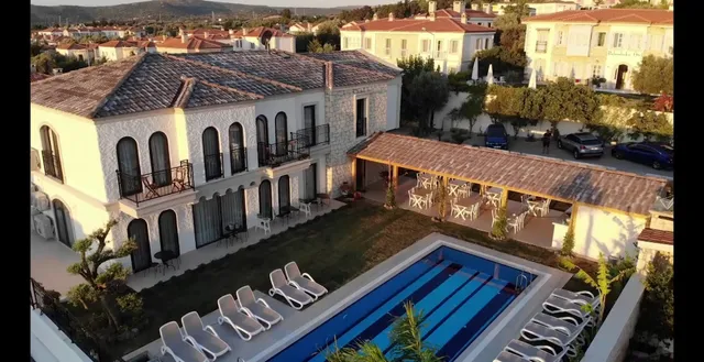 CEMAL ALAÇATI BUTİK HOTEL