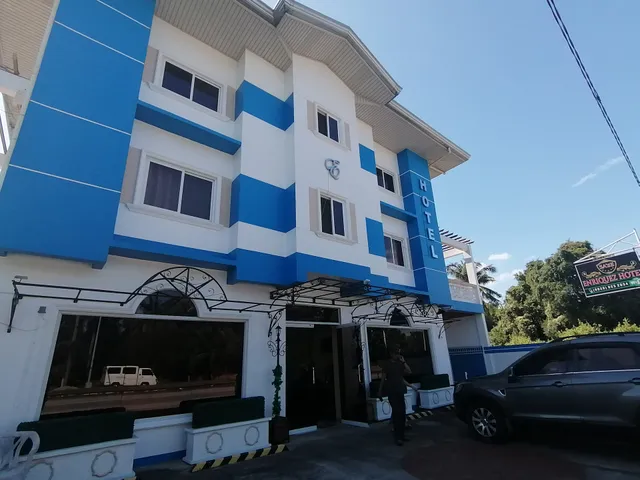 Enriquez Hotel