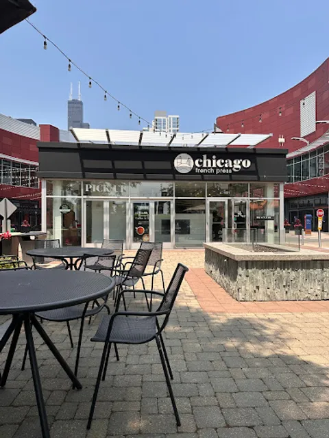 Chicago French Press at Roosevelt Collection