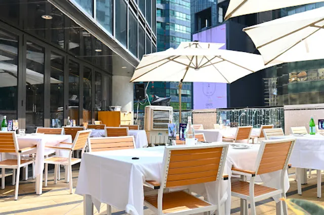 Lab Eat Restaurant & Bar (Mongkok Branch)