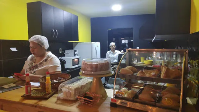 Yellow Café e Bistrô