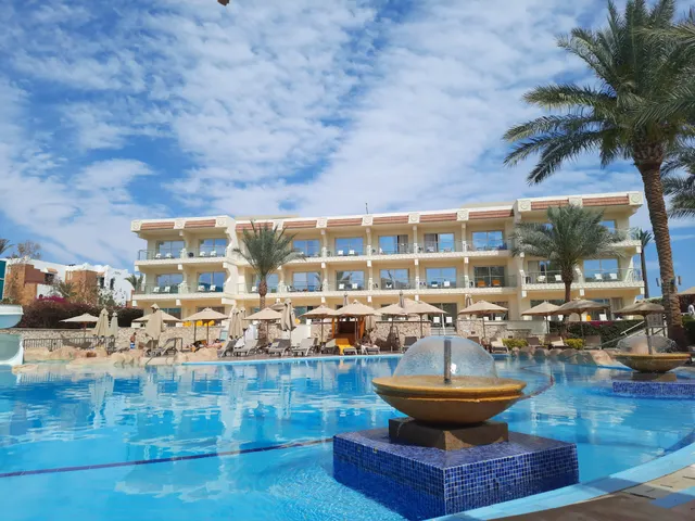 Xperience Sea Breeze Resort