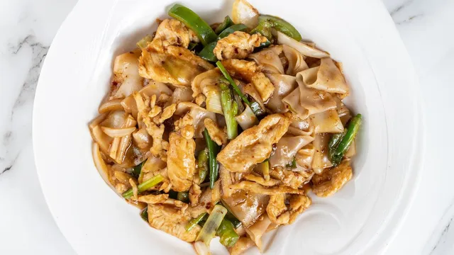 Thai Basil Lindenhurst