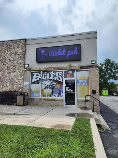 Violet Pub