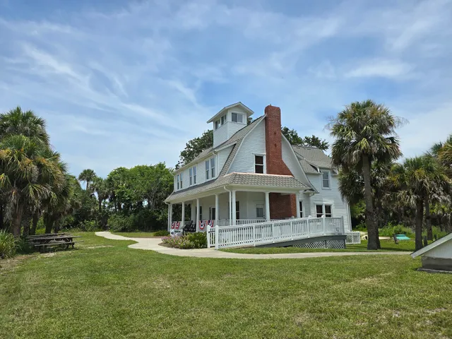 Apollo Beach Visitor Center