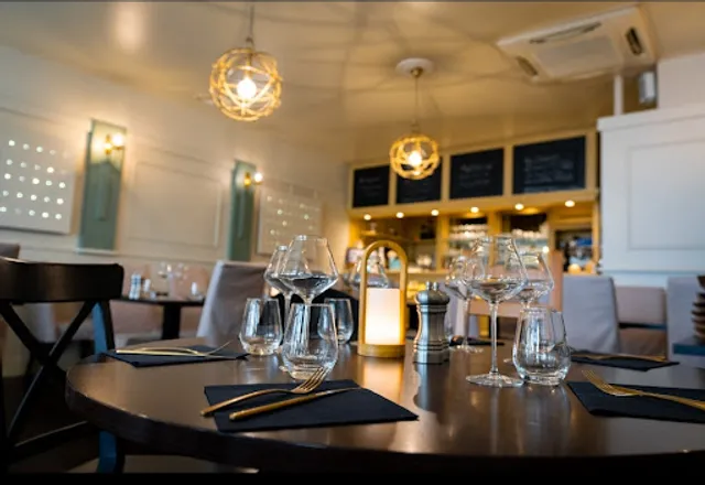 L'Industrie - Restaurant & Hôtel