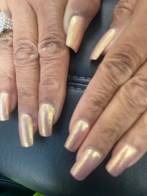 Luxuriant Nail Salon & Spa