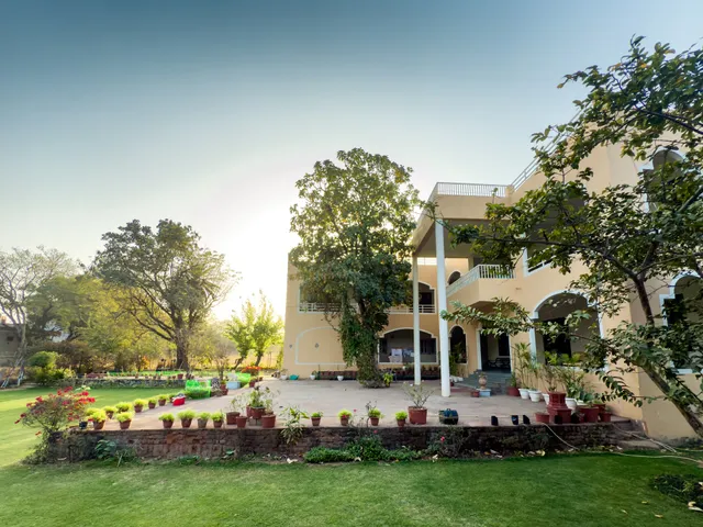 The Pavilion Udaipur - A Luxury Pet Friendly Stay in Udaipur