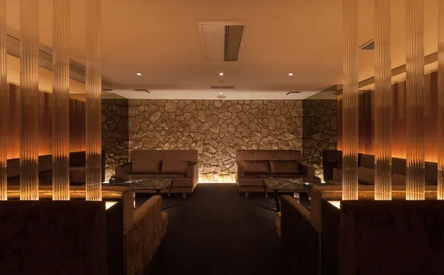 CLUB Calm（カルム）