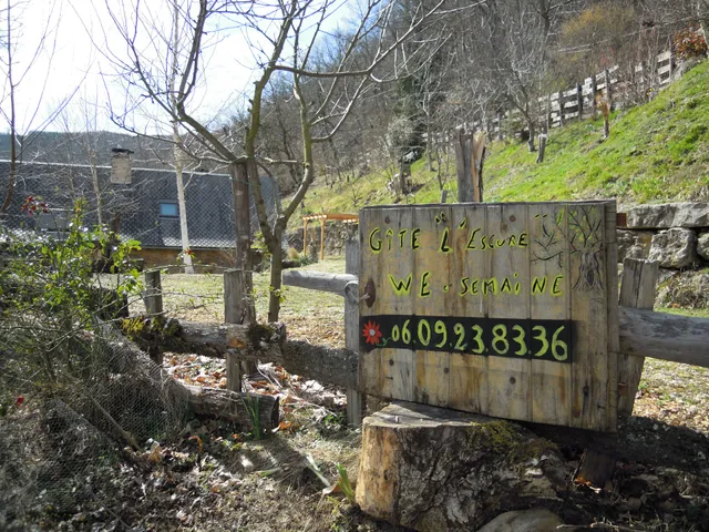 Gite "l'Escure" près du Lac, 11, Rue De La Fontaine De Cabanac, 12130 Ste Eulalie d'Olt